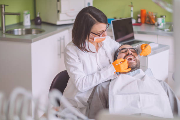 Best Broken or Cracked Tooth Emergency Dentist in Rolling Meadows, IL